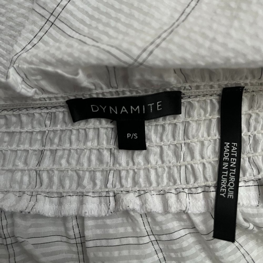 Off-Shoulder Checkered Top - Picture 2 of 2